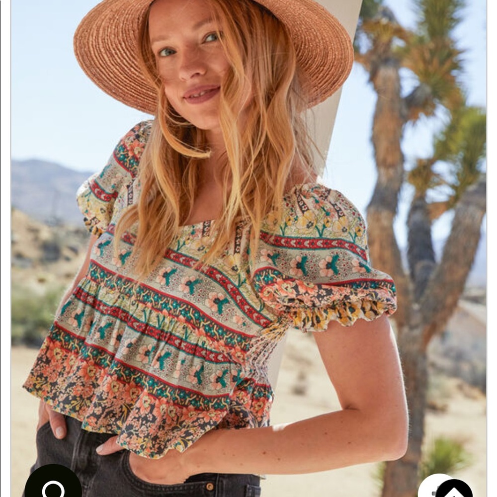 O’NEILL Smocked Detail Crop Top NWT